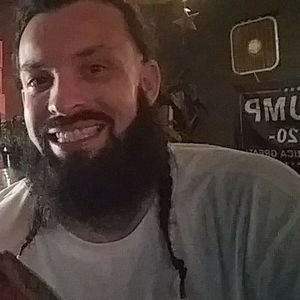 Meet your Posher, Adam